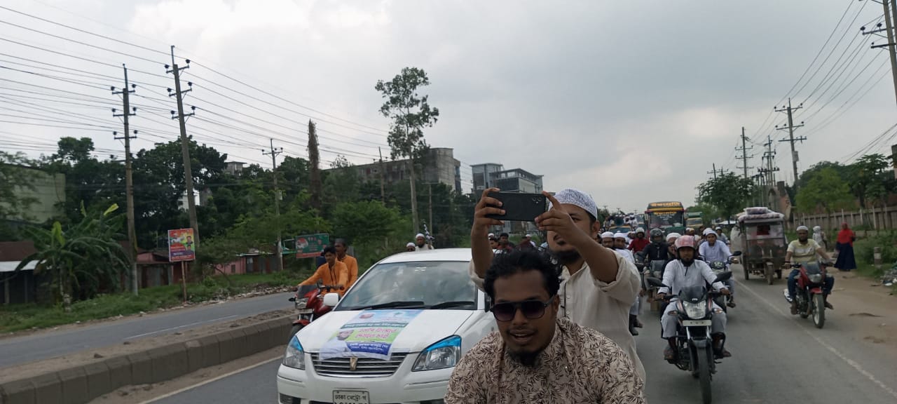 গাজীপুর-৩ আসনে খেজুর গাছ প্রতীকের প্রার্থী মাওলানা আবুবকর সিদ্দিকের নির্বাচনী প্রচারণা শুরু, শতাধিক মোটরসাইকেল শোডাউন