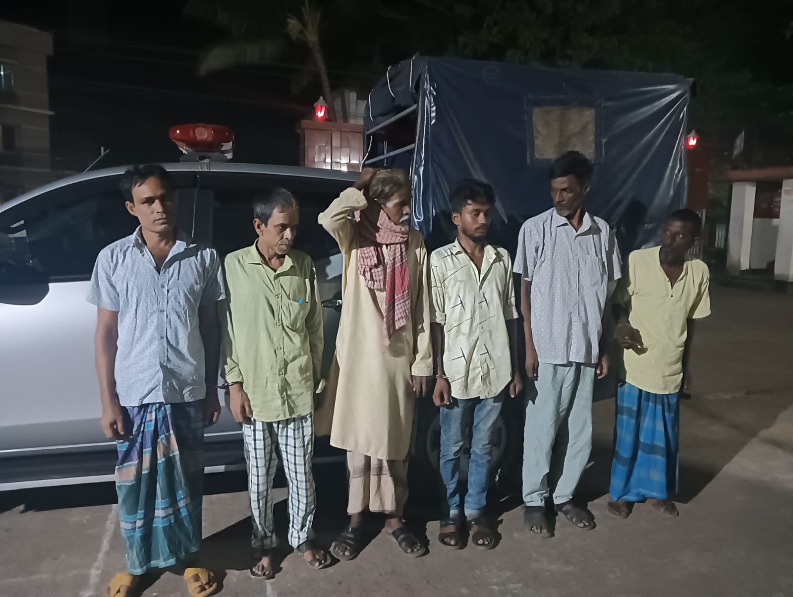 মোহনগঞ্জে ৬ মাদকসেবীকে ভ্রাম্যমাণ আদালতে কারাদণ্ড