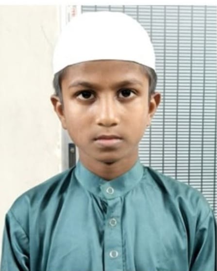 মাত্র ৯০ দিনে কোরআনের হাফেজ ত্রিশালের শিশু মাহাদী