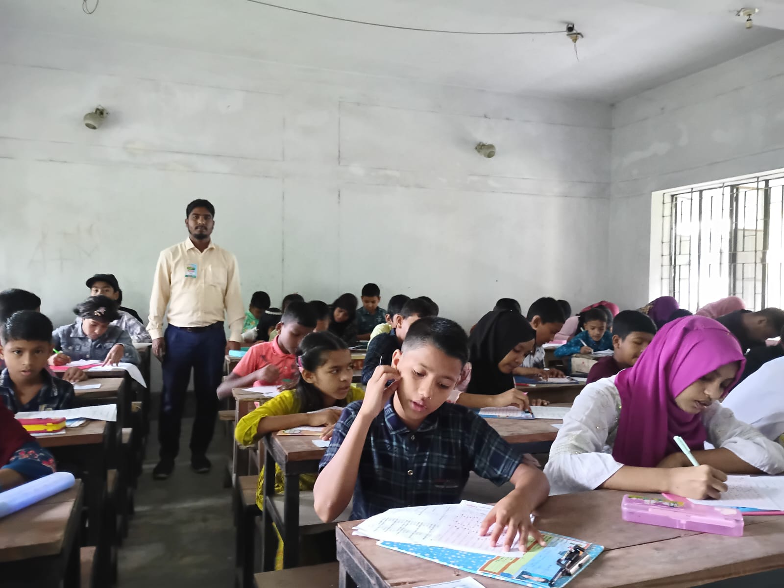 নীলফামারীতে কিশোরকণ্ঠ মেধাবৃত্তি পরীক্ষা-২০২৫ অনুষ্ঠিত