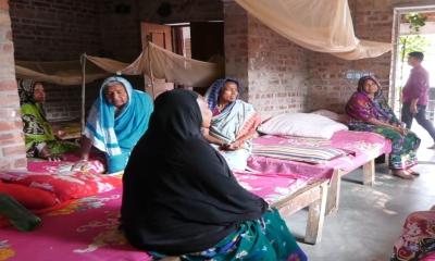 বৃদ্ধাশ্রমে কেমন আছেন মায়েরা
