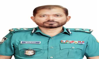 এস আই সুকান্ত গ্রেফতার হলে-ও পদত্যাগ চায় পুলিশ কমিশনারের