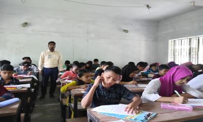 নীলফামারীতে কিশোরকণ্ঠ মেধাবৃত্তি পরীক্ষা-২০২৫ অনুষ্ঠিত