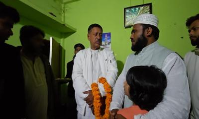 কিশোরগঞ্জ-২ আসনে বিজয়ী হয়ে প্রতিদ্বন্দ্বীর বাড়িতে বিএনপি প্রার্থী জালাল, সম্প্রীতির বার্তা