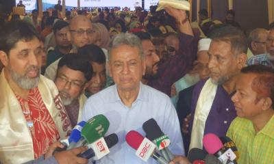 ‘নিউইয়র্কের ঘটনা আ. লীগের ভবিষ্যৎ আরও অনিশ্চিত করেছে’