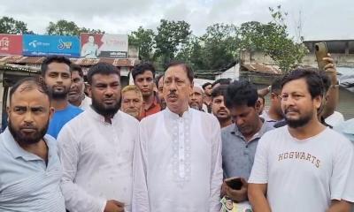 কিশোরগঞ্জ-২ আসনে বিএনপি প্রার্থী অ্যাডভোকেট জালালের লিফলেট বিতরণ
