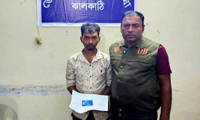 রাজাপুরে ১০০ পিস ইয়াবাসহ যুবক আটক