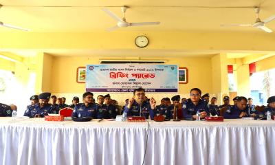 মৌলভীবাজারে নির্বাচন উপলক্ষে ব্রিফিং প্যারেড অনুষ্ঠিত