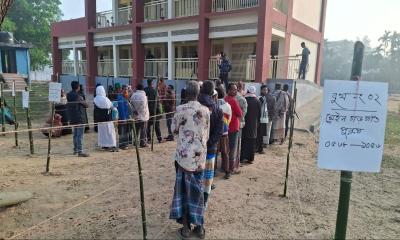 মৌলভীবাজার জেলার ৪টি সংসদীয় আসনে ভোট গ্রহন শুরু, আইনশৃংখলায় নিয়োজিত থাকছে বিভিন্ন বহিনীর ১০ হাজার সদস্য