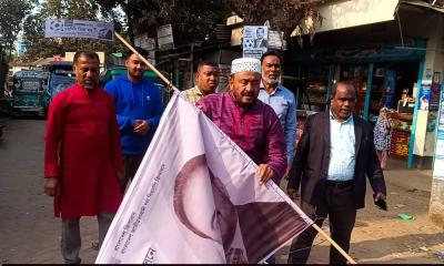 নির্বাচন পরবর্তী পরিচ্ছন্নতা অভিযানে মাঠে এমপি মুজিবুর রহমান চৌধুরী