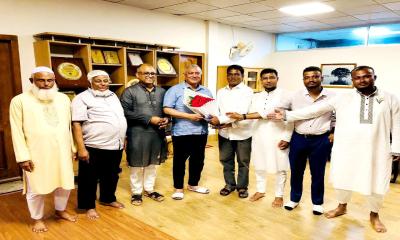 পৌর বিএনপির নবনির্বাচিত নেতৃবৃন্দের সঙ্গে নাসের রহমানের সৌজন্য সাক্ষাৎ