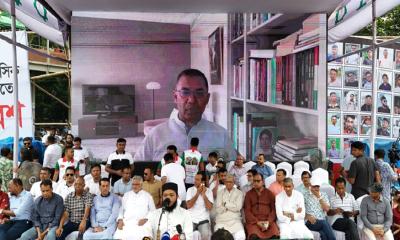 প্রথাগত ছাত্র রাজনীতি বাদ দিতে হবে: তারেক রহমান