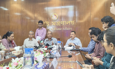 ভোটের আগে সব এসপি-ওসি বদলি হবেন লটারির মাধ্যমে : স্বরাষ্ট্র উপদেষ্টা