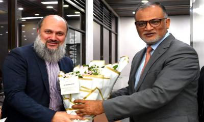 পাকিস্তানের বাণিজ্যমন্ত্রী চারদিনের সফরে ঢাকায়