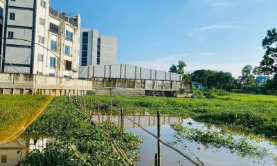কারখানার প্রাচীর ধসে প্রাণ গেল শ্রমিকের