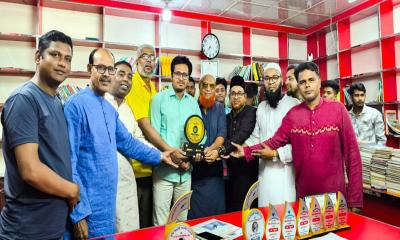 রাণীনগরের কৃতি সন্তান তাজকে সংবর্ধনা
