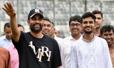 তামিমের অভিযোগের জবাবে যা বললেন ক্রীড়া উপদেষ্টা