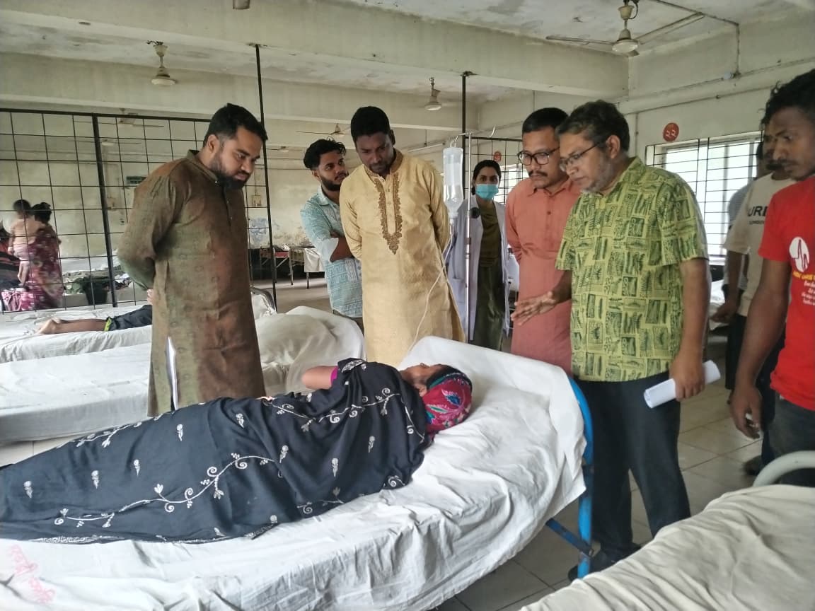 হাসপাতালে নাজুক অবস্থা হঠাৎ পরিদর্শনে এসে ক্ষোভ জানালেন এনসিপি নেতা প্রীতম দাশ