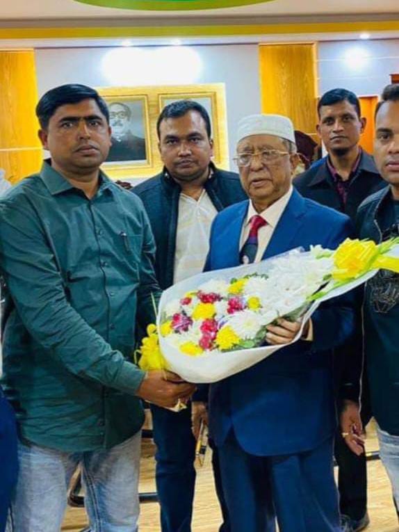 এনসিপি নেতৃবৃন্দের ওপর হামলার অভিযোগ শেখ পরিবার মনোনিত আলোচিত চেয়ারম্যান আসলামের বিরুদ্ধে