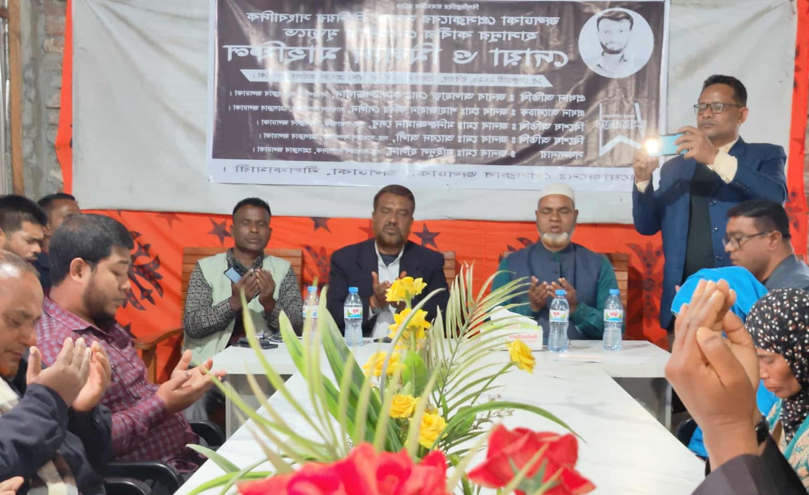 জলঢাকায় সিনিয়র সাংবাদিক মেহেদীর আত্মার শান্তি কামনায় দোয়া ও মিলাদ মাহফিল