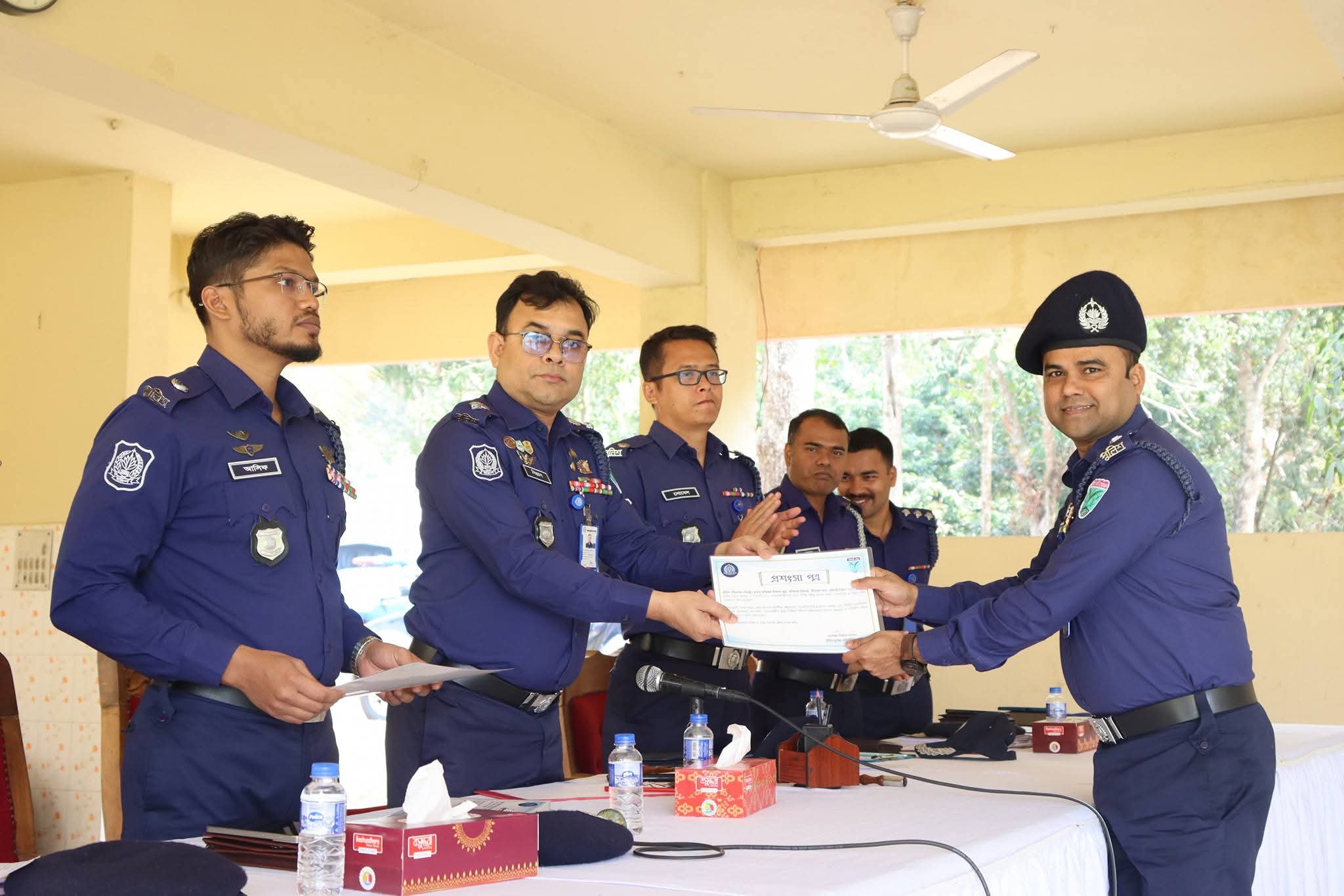 মৌলভীবাজারে জানুয়ারি/২০২৬ মাসের ‘শ্রেষ্ঠ ওসি’ জহিরুল ইসলাম মুন্না