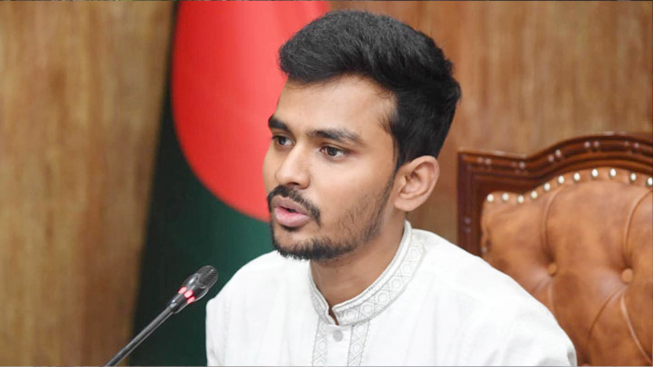 ঢাকা-১০ আসনের ভোটার হচ্ছেন উপদেষ্টা আসিফ মাহমুদ